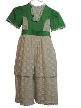 Sears Vintage Winnie The Pooh Green and Cream Lace Tiered Dress Girls 5